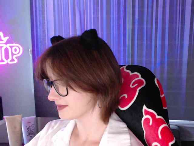 Cherry-Luna webcam