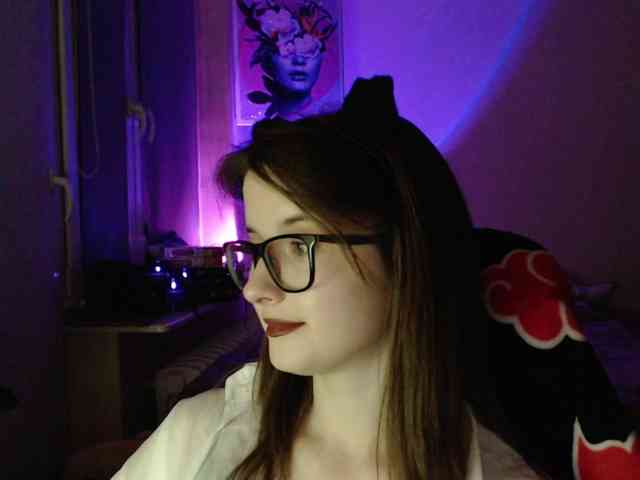 Cherry-Luna webcam