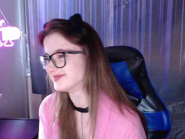 Cherry-Luna webcam