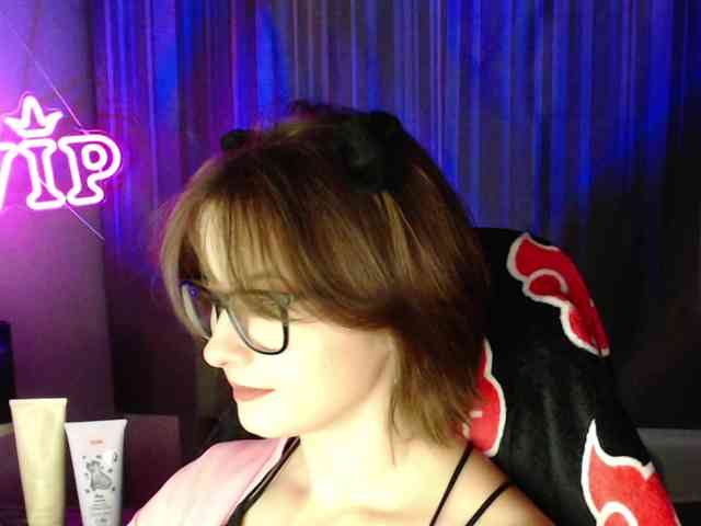 Cherry-Luna webcam