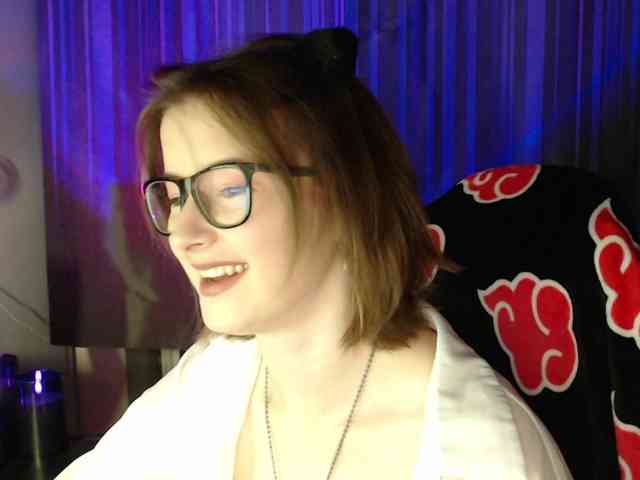 Cherry-Luna webcam