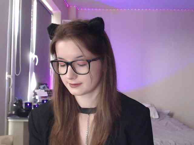 Cherry-Luna webcam