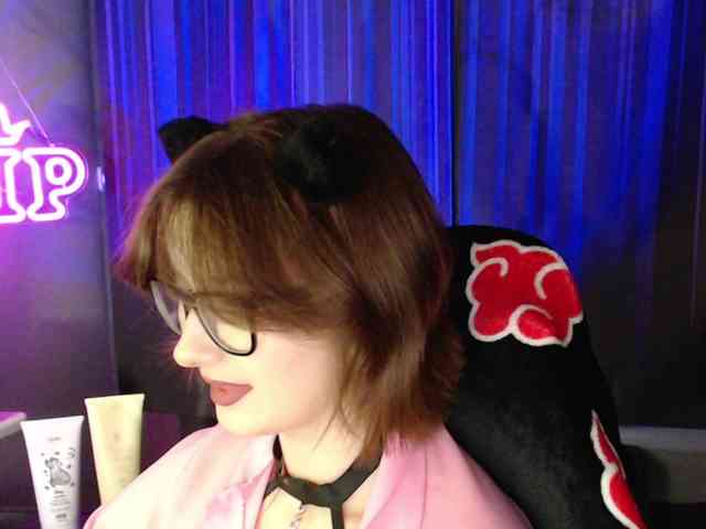 Cherry-Luna webcam