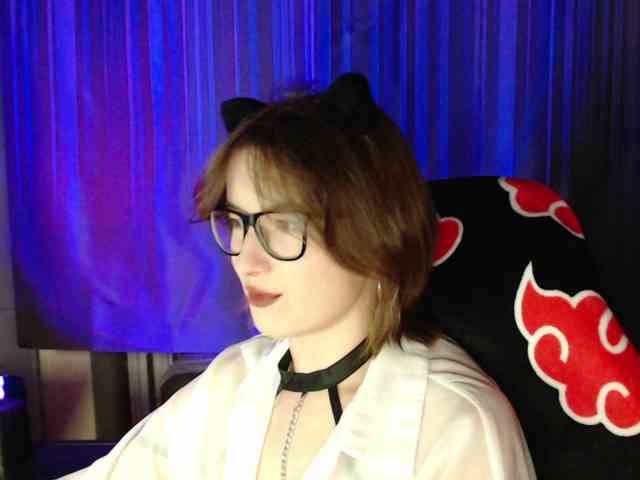 Cherry-Luna webcam