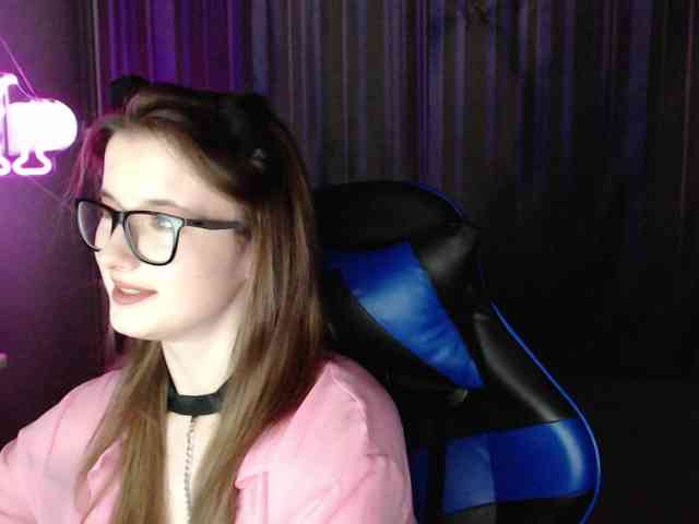 Cherry-Luna webcam