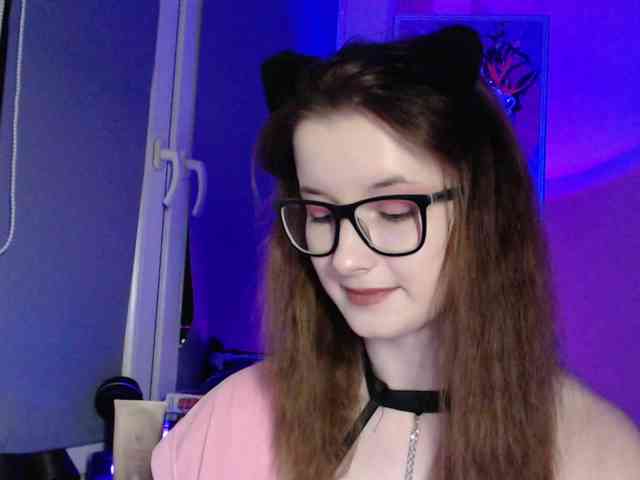 Cherry-Luna webcam