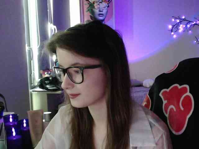 Cherry-Luna webcam
