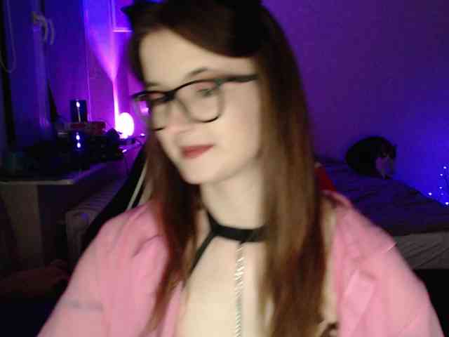 Cherry-Luna webcam