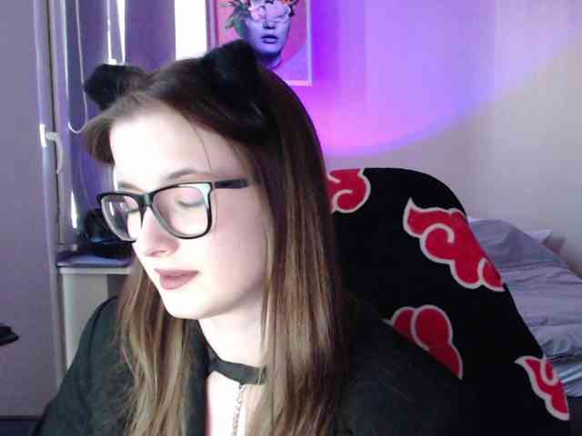 Cherry-Luna webcam