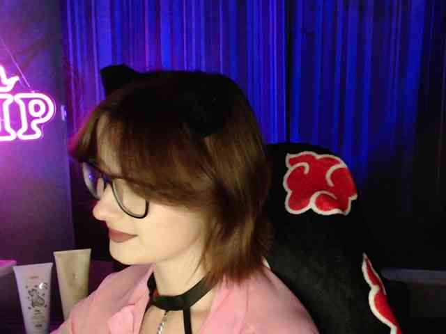 Cherry-Luna webcam