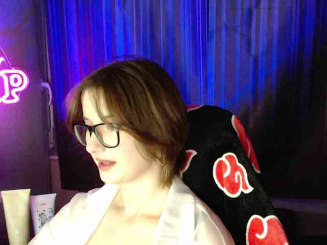 Cherry-Luna webcam