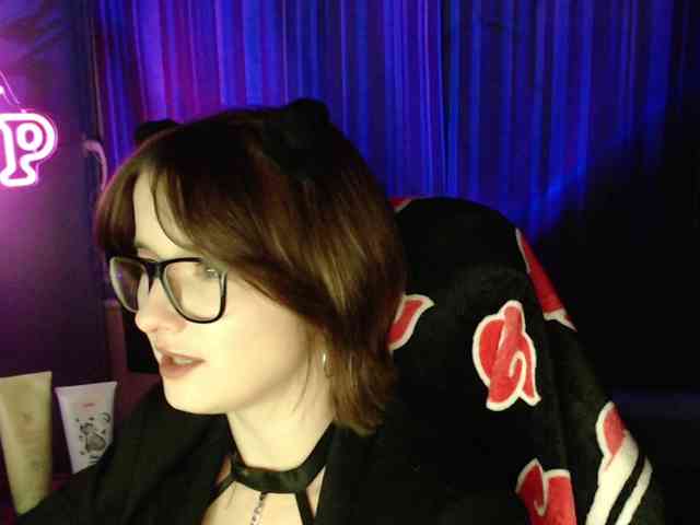 Cherry-Luna webcam