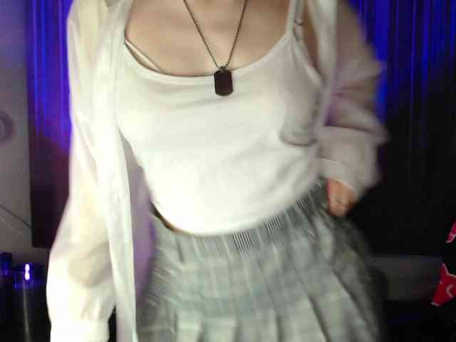 Cherry-Luna webcam