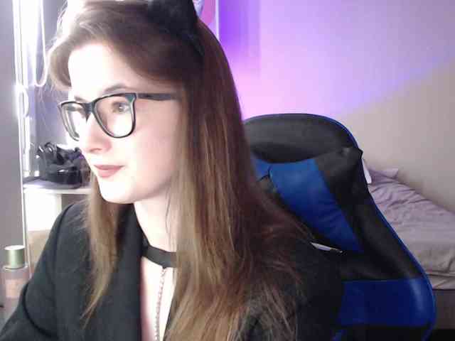 Cherry-Luna webcam