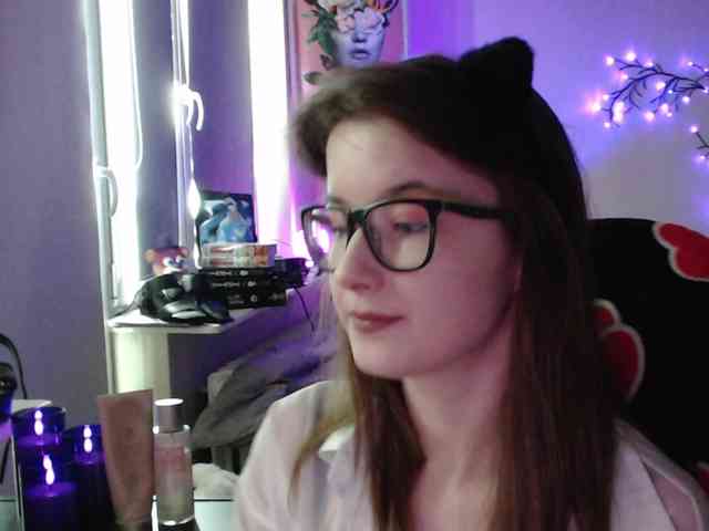 Cherry-Luna webcam