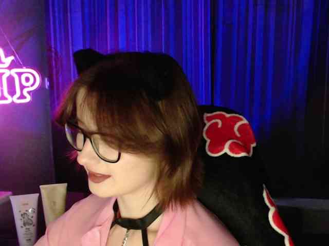 Cherry-Luna webcam
