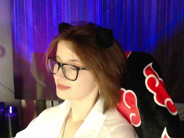 Cherry-Luna webcam