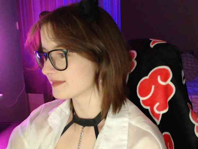 Cherry-Luna webcam