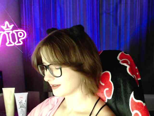 Cherry-Luna webcam