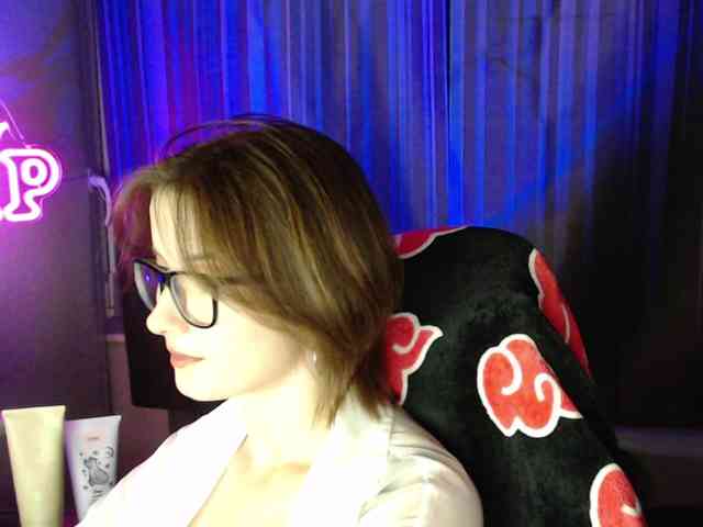 Cherry-Luna webcam