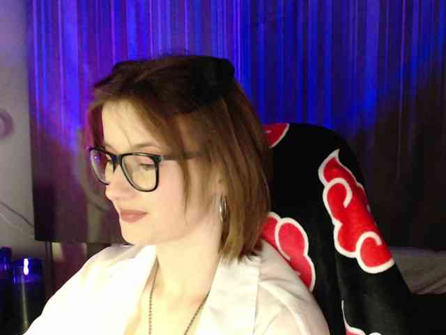 Cherry-Luna webcam