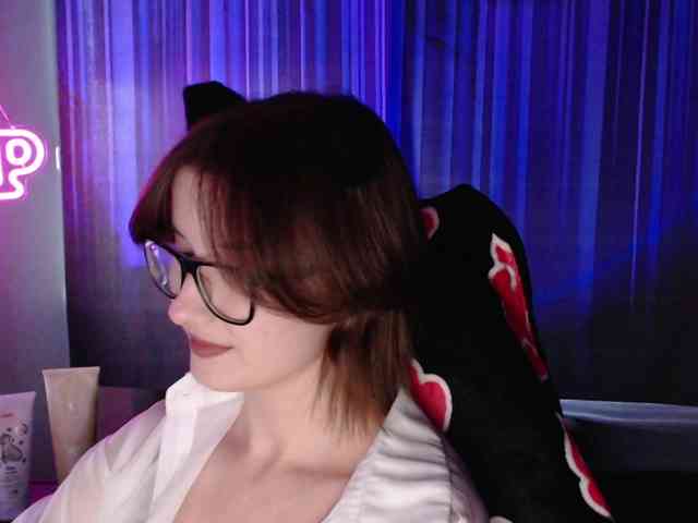 Cherry-Luna webcam
