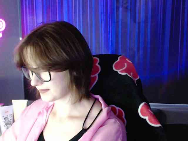 Cherry-Luna webcam