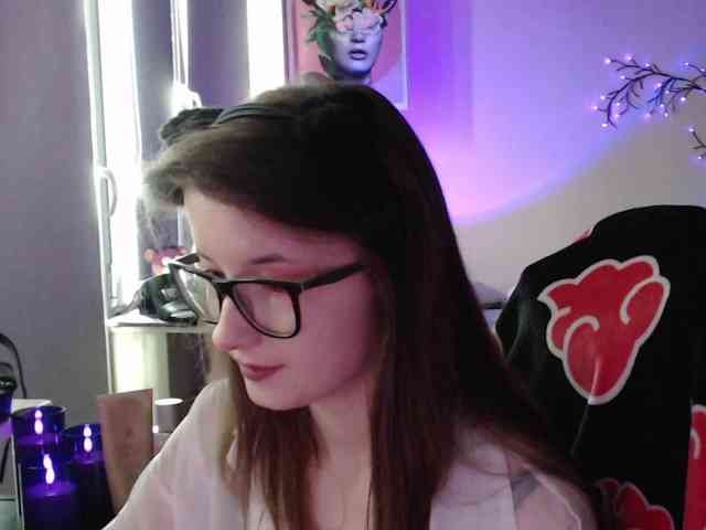 Cherry-Luna webcam