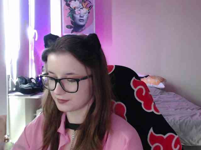 Cherry-Luna webcam