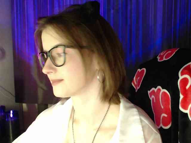 Cherry-Luna webcam