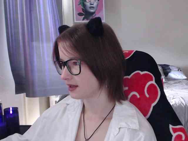 Cherry-Luna webcam