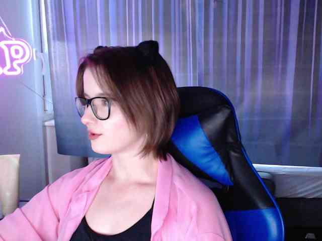 Cherry-Luna webcam