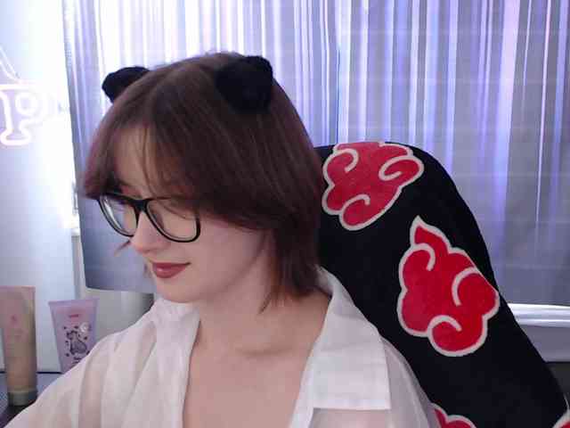 Cherry-Luna webcam