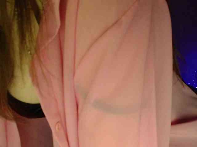 Cherry-Luna webcam