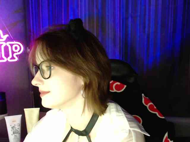 Cherry-Luna webcam