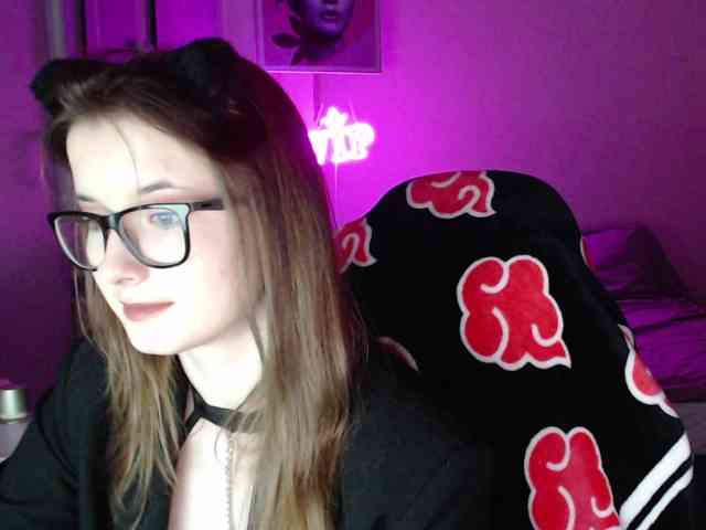 Cherry-Luna webcam
