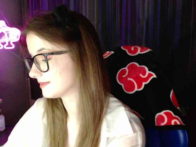 Cherry-Luna webcam