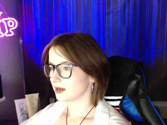Cherry-Luna webcam
