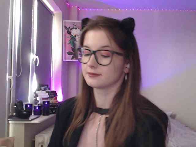 Cherry-Luna webcam