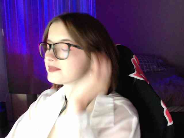 Cherry-Luna webcam