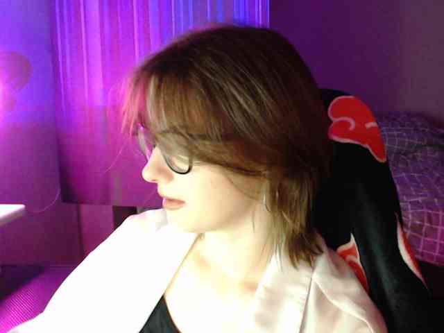 Cherry-Luna webcam