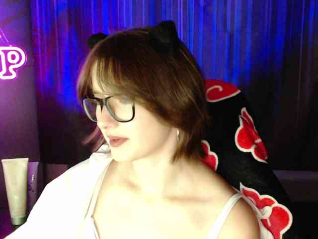 Cherry-Luna webcam