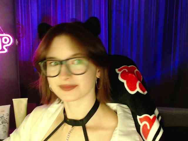 Cherry-Luna webcam