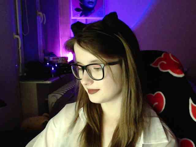 Cherry-Luna webcam
