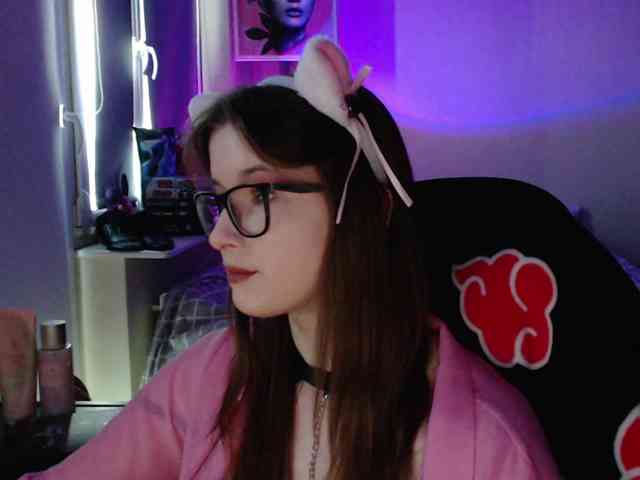 Cherry-Luna webcam