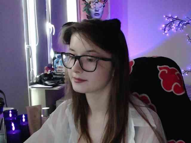 Cherry-Luna webcam