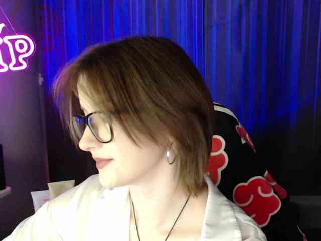 Cherry-Luna webcam