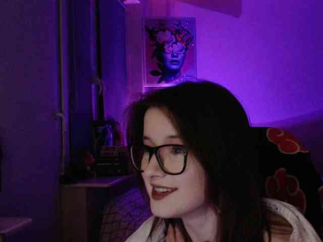 Cherry-Luna webcam