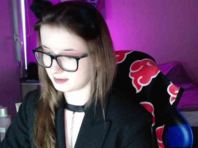 Cherry-Luna webcam
