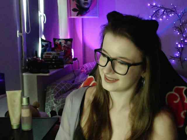 Cherry-Luna webcam